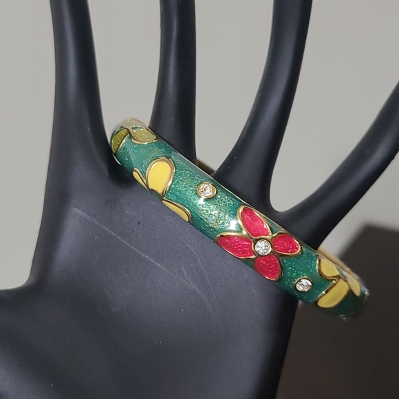 BJ Enameled Bracelet - Floral - Picture 2 of 4